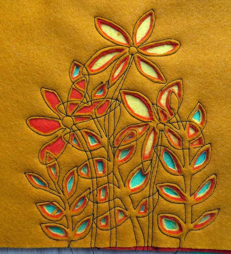 Raw edged felt reverse appliqué. | Image pinned as DIY inspiration for placemats and fabric trivets. Garden Doodles, Jane Lafazio, Sewing Cushions, Creative Textiles, Reverse Applique, Machine Embroidery Projects, Sewing Appliques, Wool Applique, Applique Quilts