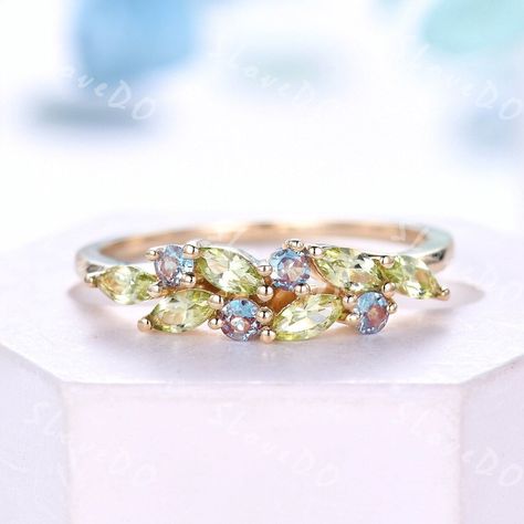 Peridot Wedding Band, August Birthstone Ring, Ring Cluster, Peridot Jewelry, Alexandrite Ring, Stacking Bands, Solid Gold Ring, August Birthstone, Morganite Ring