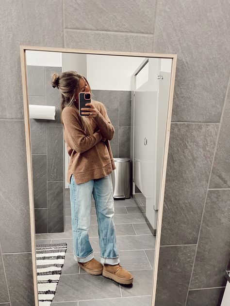 Straight Mom Jeans Outfit Winter, Beanie And Sweater Outfit, Tan Fitted Dress Outfit, Casual Outfits Not Jeans, Tan Collared Shirt Outfit, Jean Jacket Athleisure Outfit, Comfy But Cute Fall Outfits, October Colorado Outfits, Comfy Jean Outfits Winter