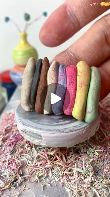 Tiny Pottery, Cool Pottery, Miniature Pottery, Clay Glaze, Small Tools, Pottery Vases, Art Life, Pottery Vase, Life Art