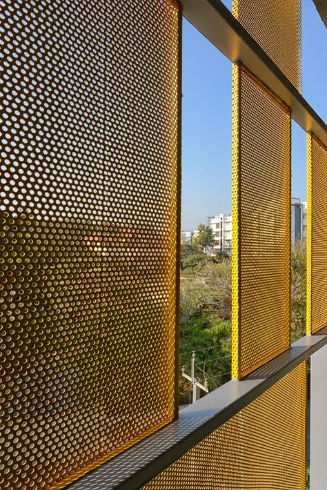 Metal Screens Architecture, Iron Garden Gates, Architect Student, Clay Roof Tiles, Clay Roofs, Cladding Design, Facade Cladding, Metal Cladding, Building Renovation