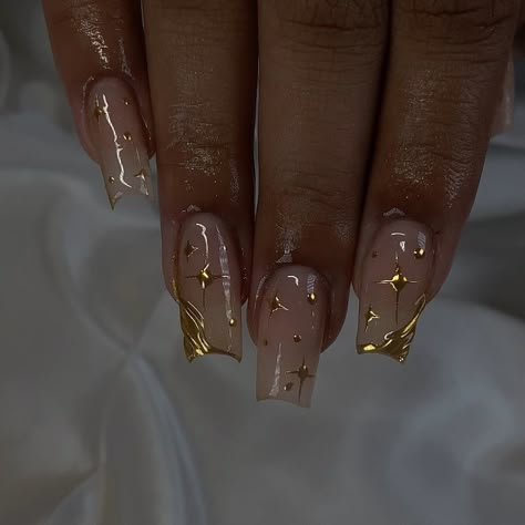 Book your next nail appt today! @bratcrylix - Not able to book? Order your next custom made press on set @bratcrylix with the order form in my bio! Check "press ons" highlight for more info🤗 - #atlnails #atlnailtech #atlnailsalon #atlantanails #atlantanailsalon #atlantanailtech #cummingganails #cummingganailsalon #cummingnails #cummingnailtech #alpharettanails #alpharettanailtech Gold Nails With Design, Good Nails Designs, Earth Tone Nails Designs, Nails Easy Design, Nude Nails With Gold, Almond Acrylic Nails Designs, Gold Chrome Nails, Gold Acrylic Nails, New Years Nail Designs