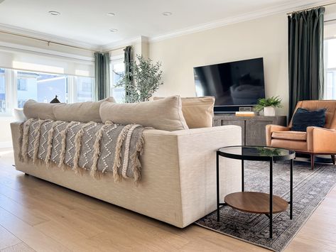 Design Mistakes to Avoid - Putting your Couch Against a Wall Couch Middle Of Living Room, Back Of Couch Ideas, Couch Placement, Living Room Zones, Apartment Couch, Black Bedroom Decor, Beach House Living Room, Gorgeous Sofas, Luxe Decor