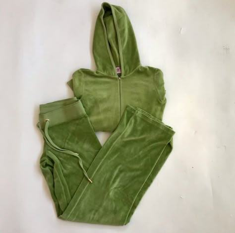 Juicy Couture Vintage Tracksuit, Green Juicy Tracksuit, Green Juicy Couture Tracksuit, Green Juicy Couture, Juicy Couture Tracksuit, 2000s Outfits, Dr Wardrobe, Digital Closet, Pretty Prom Dresses