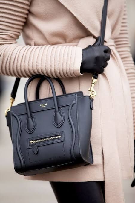 celine paris bags  . . . . . #celine #paris #mmm #makememodel #tbgasia #fashion #accessories #fashionaccessories #trending #fashiondesign #shoes #bags #clothes #gucci #armani #veramoda #models #instafashion #fashionindustry #new #bestbags #womenbags #girlfasion #bags #casual #stylish #multiwaybag Tas Celine, Celine Nano Luggage, Street Style Bags, Stylish Winter Outfits, Beg Tangan, Lv Bags, Bag Sewing, Celine Luggage Bag, Winter Mode