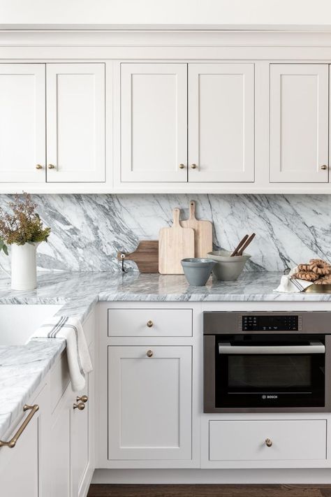 White Kitchen Cabinet Knobs, Soft Gray Kitchen Cabinets, Kitchen Knobs And Pulls White Cabinets, Kitchen Cabinets With Knobs, Knobs Vs Pulls Kitchen Cabinets, Kitchen Silver Hardware, White Kitchen Cabinets Hardware, Modern Kitchen Knobs, White Kitchen Cabinet Hardware