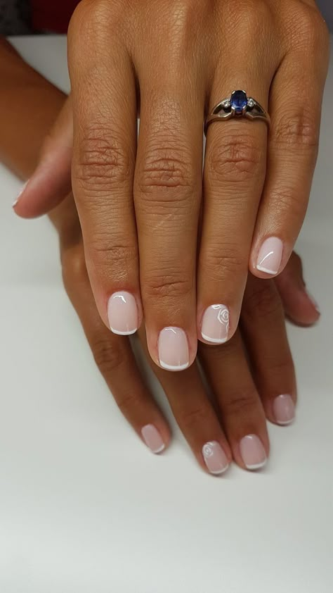 Super Short Wedding Nails, Elegant Short French Nails, White Tip Shellac Nails, French Tip Nails Squoval Short, Squoval Biab Nails, Gel Nails Ideas For Short Nails, French Manicure Squoval Nails, Short Squoval French Nails, Short Gel French Manicure