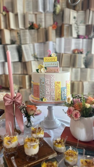 Book Theme Desserts, Bookstore Birthday Party, Book Desserts, Book Smash Cake, Reading Birthday Party Theme, Reading Party Ideas, Bookworm Party Ideas, Books Birthday Party Theme, Book Theme Birthday