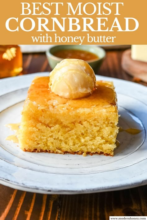 The Best Moist Cornbread Recipe Best Moist Cornbread Recipe, Cornbread Mix Hacks, Best Moist Cornbread, Butter Cornbread Recipe, Moist Cornbread Recipe, Cornbread Recipe From Scratch, Cream Corn Bread, Homemade Cornbread Recipe, Sweet Cornbread Muffins