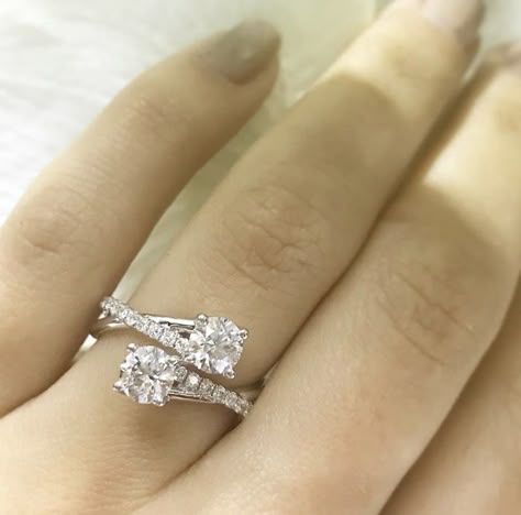 'Together we shine twice as bright ...' Forevermark Two Stone ring, one diamond for your love one diamond for your best friend.  #christmas2016 #giftguide #everus #forevermarkdiamonds #love #meaningful #fashion #style #weddingwednesday #twostone #holidayshopping #giftidea #jewelrygram #ring Engagement Ring Split Shank, Wedding Ring Ideas, Graff Jewelry, Two Stone Ring, Simple Engagement, Diamond Rings Design, Look Retro, Modern Engagement Rings, Ladies Ring