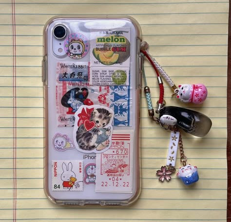 Clear Phone Case Design, Images Hello Kitty, Phone Things, Kawaii Phone Case, Iphone Case Stickers, Collage Phone Case, Case Ideas, Pretty Phone Cases, Iphone Layout