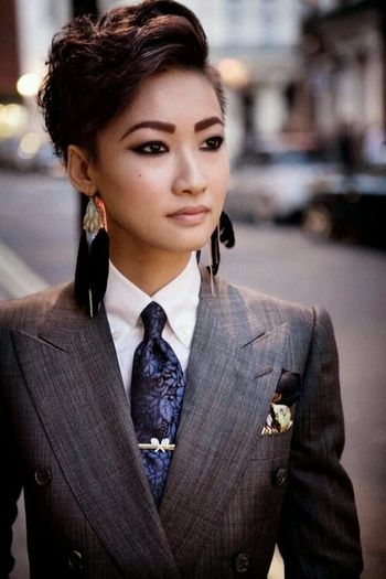 Women In Mens Suits, Esther Quek, The Rake, Fashion Director, Hipster Grunge, Androgynous Fashion, Minsk, Tomboy Fashion, Looks Chic