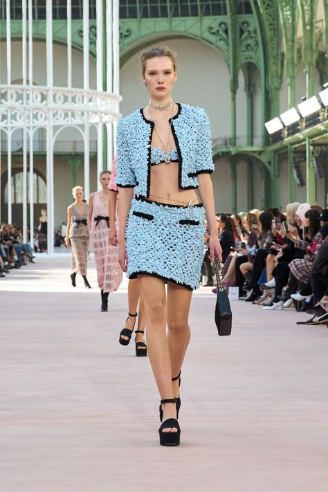 Chanel Spring 2025 Ready-to-Wear Collection | Vogue Chanel Catwalk, Chanel Spring Summer, 2025 Spring, Crochet Couture, Chanel Fashion Show, Color Trends Fashion, 2025 Fashion, Spring 2025, Crochet Dresses