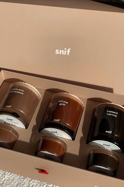 Snif Candle Bundle Kit Review Candle Label Ideas, Candles Branding, Bundle Packaging, Noriker Horse, Candle Content, Candle Packaging Ideas, 7 Senses, Candle Making Studio, Candles Business