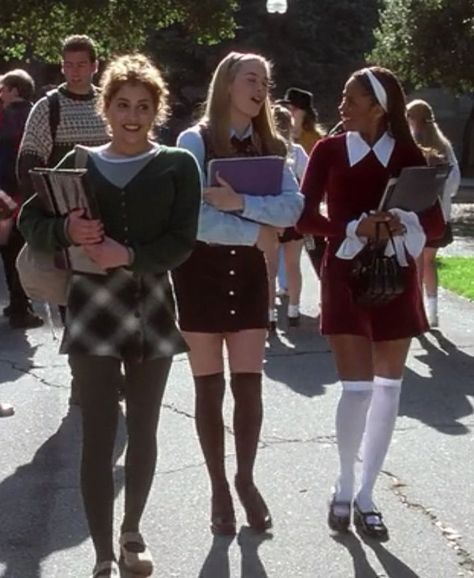 Clueless Outfits Inspiration, Clueless Outfits, School Uniforms, Clueless, Fashion Magazine, Other People, Magazine