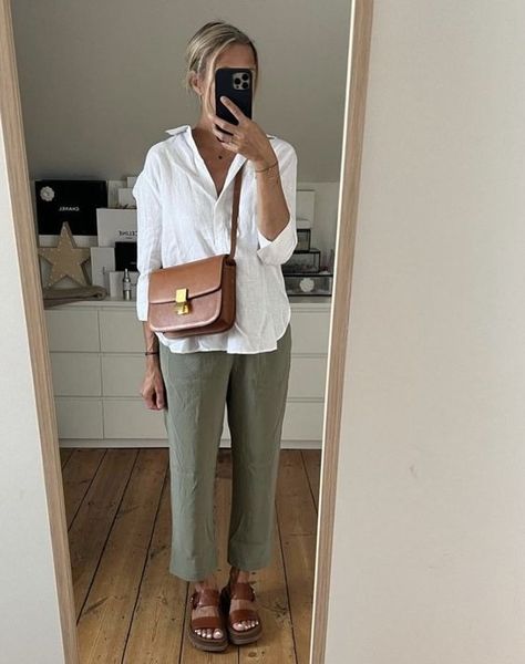 50+ Comfy and Cute Outfits to Copy Right Now - Boss Babe Chronicles Comfy And Cute Outfits, Chique Outfit, Outfits To Copy, Mode Casual, Casual Work Outfits, Mode Inspo, Mom Outfits, Business Casual Outfits, Looks Style