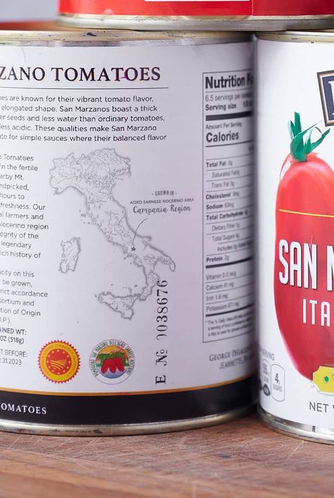 How to Tell If Your San Marzano Tomatoes are Real? Fresh Tomato Sauce Recipe, Italian Gravy, Marzano Tomatoes, Canning Whole Tomatoes, Tomato Nutrition, Types Of Tomatoes, Easy Tomato Sauce, Italian Comfort Food, Canned Tomatoes