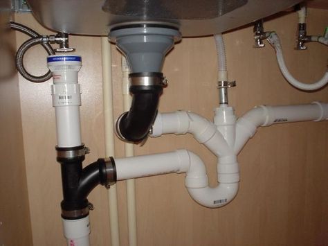 Double Sink Plumbing, Sink Plumbing Diagram, Sink Drain Plumbing, Bathroom Sink Plumbing, Under Sink Plumbing, Kitchen Sink Plumbing, Plumbing Diagram, Dishwasher Drain Hose, Dishwasher Installation