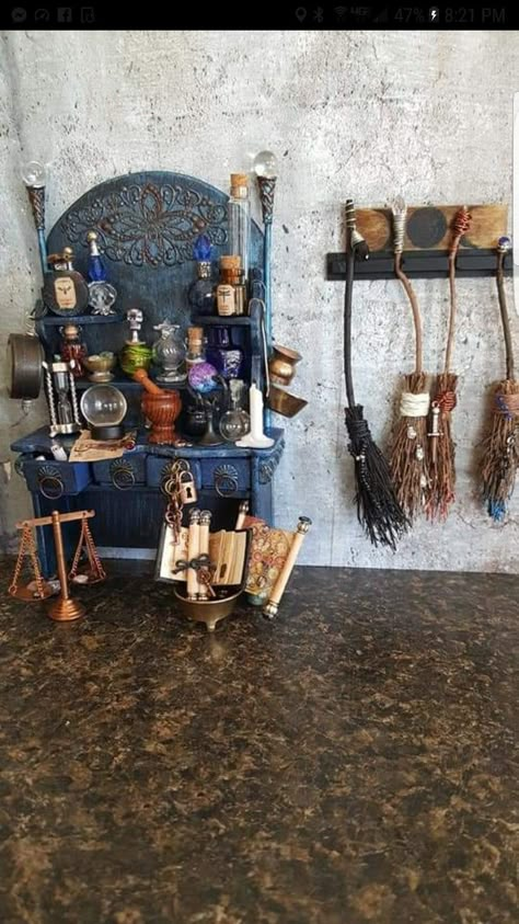 Halloween Diy Miniatures, Haunted Dollhouse Furniture Diy Ideas, Apothecary Cabinet Halloween, Diy Witch Miniatures, Witchy Cabinet Diy, Witch Dolls House, Witch House Miniature, Haunted Witch House, Diy Haunted Dollhouse Halloween Miniatures