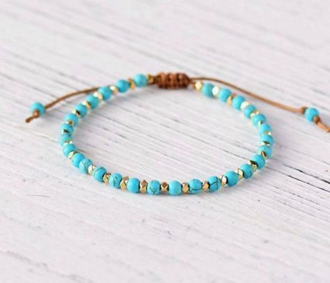 2,002 Me gusta, 26 comentarios - Egret Jewellery (@egret.jewellery) en Instagram: "A stunning Turquoise stacking bracelet from the Egret collection 💙🌍💫 Stacks are a wonderfully…" Blue Friendship Bracelet, String Friendship Bracelets, Stone Stacking, Stacked Bracelets, Bracelets Boho, Treasure Jewelry, Shamballa Bracelets, Friendship Bracelets With Beads, Turquoise Bead Bracelet