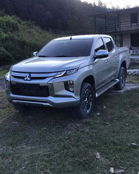 L200 Mitsubishi 4x4, Mitsubishi Strada, Mitsubishi Pickup, Mitsubishi Truck, Pickup Car, Mitsubishi Triton, Suv 4x4, New Ferrari, Montero Sport