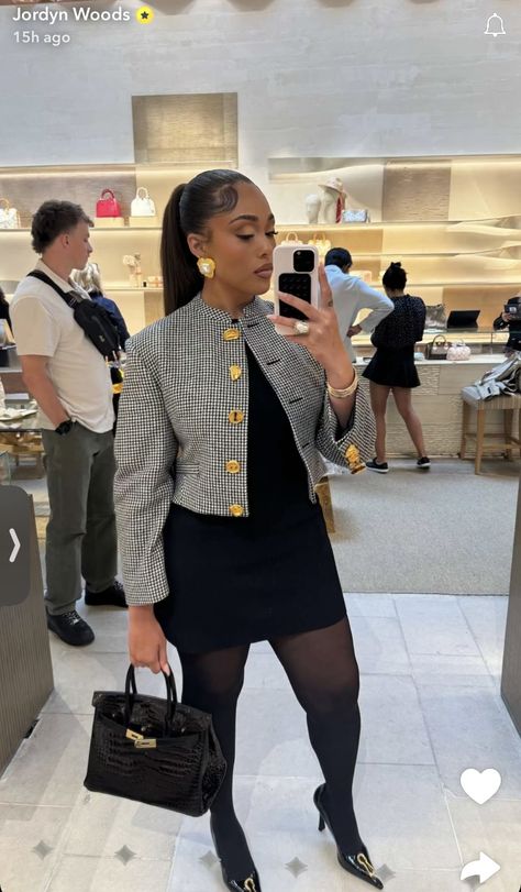 Bougie Classy Outfits, Office Girly Outfit, Business Dress Black Women, Business Professional Outfits For Women Skirt, Thanksgiving Looks Outfits Black Women, Simple Cute Work Outfits, Youthful Classy Outfits For Women, Semi Causal Outfits Women, Business Casual Photoshoot Outfits