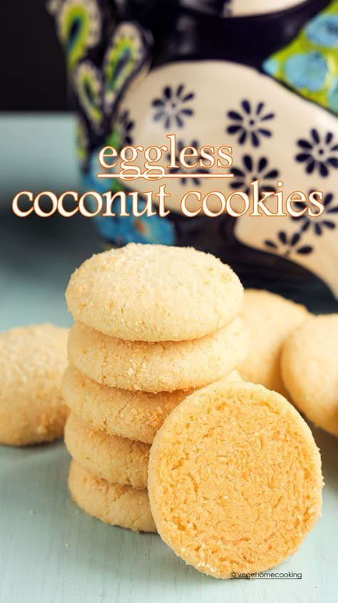 Coconut Recipes Easy, Cookies Recipes Indian, Indian Cookies, Easy Indian Dessert Recipes, Eggless Cookie Recipes, Egg Free Cookies, Coconut Cookies Recipes, Coconut Biscuits, Resepi Biskut