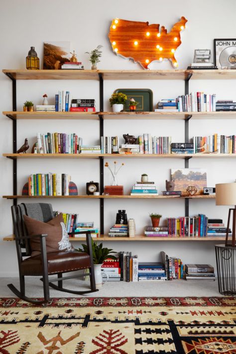 A Modern Farmhouse in Chicago’s West Loop Modern Shelf Design, Wall Mounted Shelving Unit, Steel Shelf Brackets, Steel Channel, Gold Shelves, Wall Shelving Units, Metal Shelf Brackets, Shelving Design, Wood Bookshelves