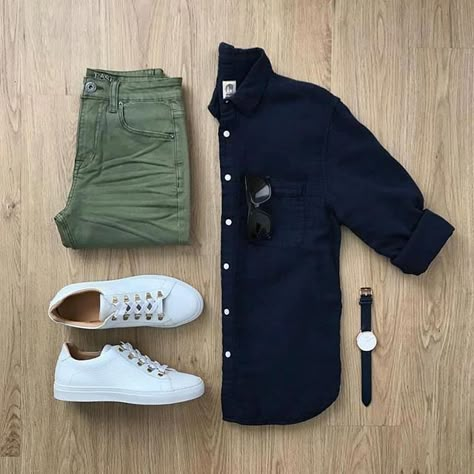 Business Casual Attire For Men, Formal Men Outfit, Mens Casual Outfits Summer, Men Fashion Casual Shirts, Stylish Mens Fashion, Stylish Men Casual, Mens Casual Dress Outfits, Mens Fashion Casual Outfits, Stylish Mens Outfits