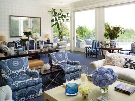 This classic color combination can be both relaxing and invigorating, and in the hands of our favorite designers, it always feels fresh. Blue Room Inspiration, Blue And White Living Room, Ford Interior, Blue White Decor, White Living, White Rooms, Blue Rooms, White Decor, Decoration Design