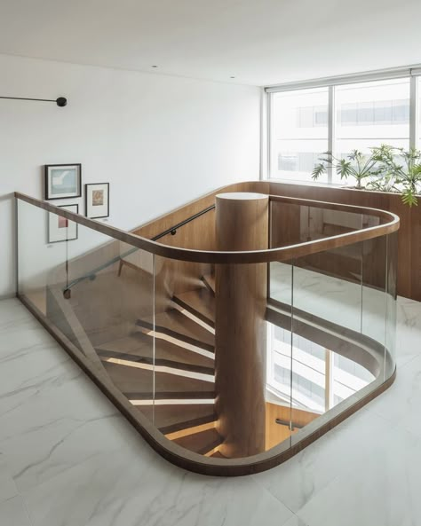 Lawyers Office, Sitting Duck, Glass Handrail, Wood Handrail, Handrail Design, Staircase Handrail, Interior Staircase, Glass Stairs, Staircase Railing