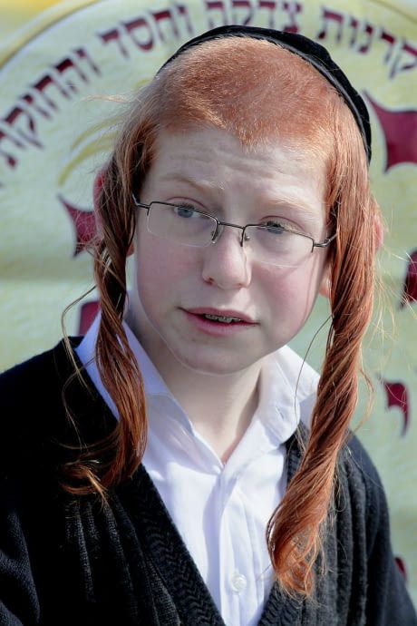 Googled "Ginger Jews". Was not disappointed. Jews People, Jewish Boy, Natural Ginger, Piskel Art, Boy Haircut, Jewish Men, Jewish Heritage, Jewish Culture, Jewish History