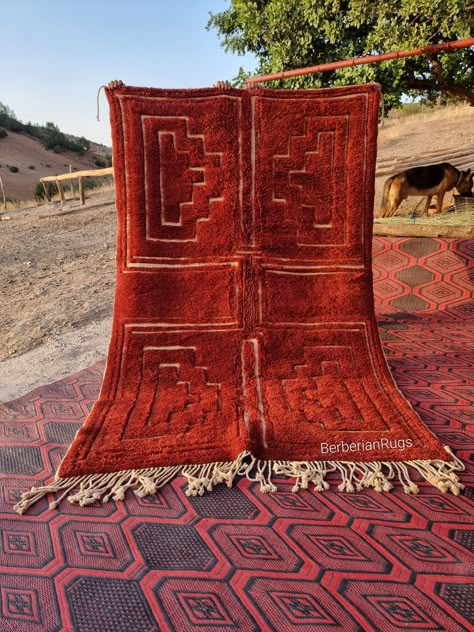 Moroccan rug red 5x8 - Beni ourain rug - Wool berber rug - Custom size rug - handmade rug - Genuine Sheep wool - Wool rug - dark red rug Living Room Moroccan Rug, Cozy Fireplace Rug, Cozy Bedroom Rugs, Rug Size Bedroom, Rugs In Living Room Minimalist, Bedroom Rug Inspiration, Red And Orange Living Room, Mountain Rug, Maximalist Rug