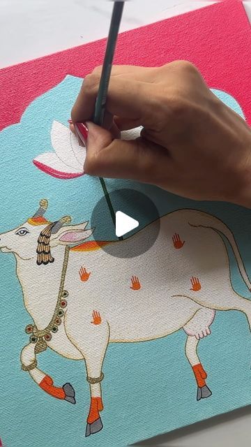 20K likes, 58 comments - mypaintbrushtales on June 14, 2024: "Satisfying pichwai painting process✨ Step by step video of the painting is up on my youtube channel. Link in my bio! DM for custom orders! #pichwaipainting #pichwaiart #reelkarofeelkaro #indianart". Pichwai Art Paintings Krishna, Pichwai Cow Sketch, Pichwai Drawing, Pichwai Paintings Cows, Modern Pichwai Paintings, Asthetic Paintings Canvases, Painting Process Step By Step, Pichwai Art Paintings, Pichwai Cow