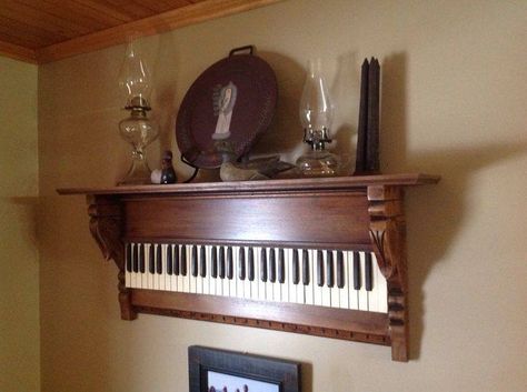 Piano Piano Crafts, Deck Furniture Layout, Old Piano, Piano Decor, Piano Parts, Old Pianos, Music Decor, Deck Furniture, Refurbished Furniture