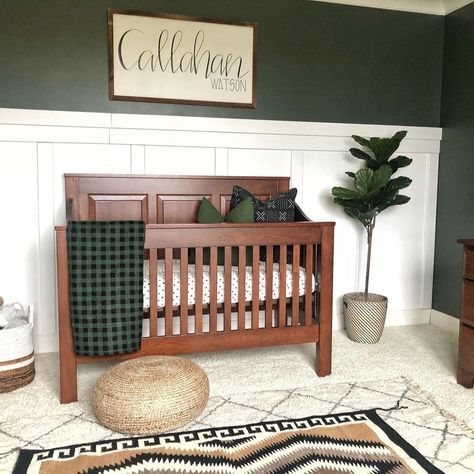 Dark Wood Nursery, Green Nursery Boy, Brown Nursery, Nursery Decor Green, Cozy Baby Room, Green Accent Walls, Nursery Decor Inspiration, Wood Nursery, Nursery Room Design