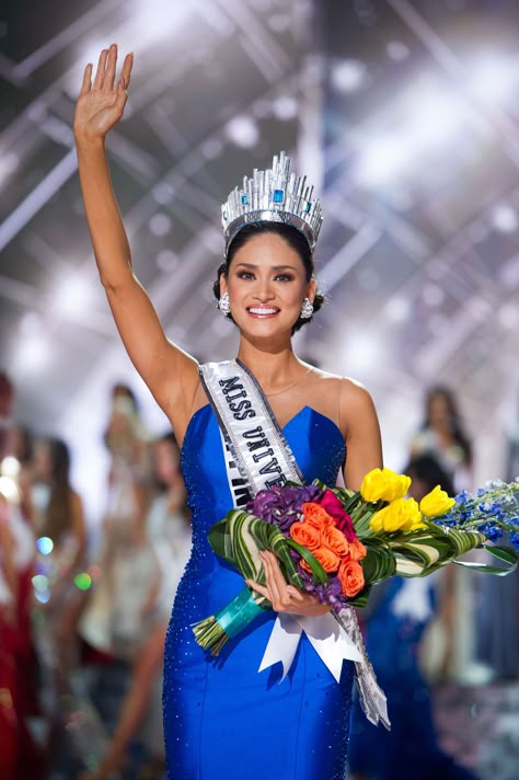 How Pia Alonzo Wurtzbach Became Miss Universe Miss Universe Philippines, Olivia Jordan, Miss Colombia, Pia Wurtzbach, Miss Universe 2015, Miss Philippines, Five Seconds Of Summer, Steve Harvey, Miss America