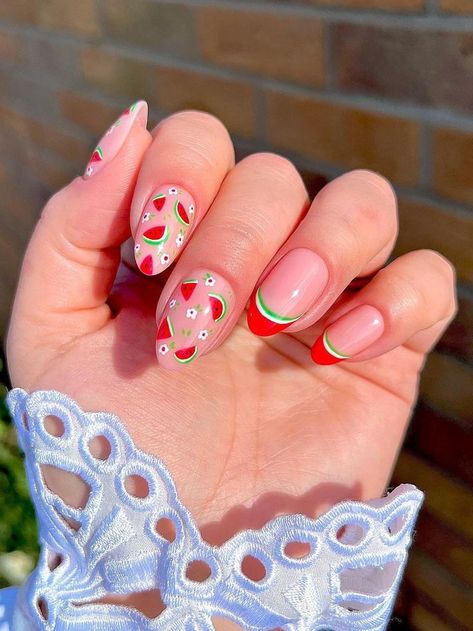 Watermelon Nail Watermelon Nail Designs, Watermelon Nail, Red Summer Nails, Watermelon Nail Art, Watermelon Wallpaper, Fruit Nail Designs, Fruit Nails, Bday Nails, Fruit Nail Art