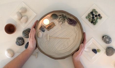 How to make a miniature indoor zen garden for your office, desk or tabletop using a candle, stones, and air plants for your home. Inspired by mindful living #Japan #DIY #peaceful #zen #indoor #plants #buddhist Desk Sand Garden, Handmade Zen Garden, How To Make A Zen Garden, Zen Garden For Desk, Diy Zen Garden Mini, Mini Zen Garden Diy, Zen Garden Tabletop, Mini Zen Garden Design, Mini Zen Garden Ideas