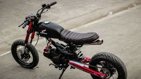 Underbone Motorcycle, Bratstyle Motorcycle, 125 Dirt Bike, Bike Modification, Freetime Activities, Brat Bike, Scrambler Cafe Racer, Custom Scrambler, Honda Scrambler