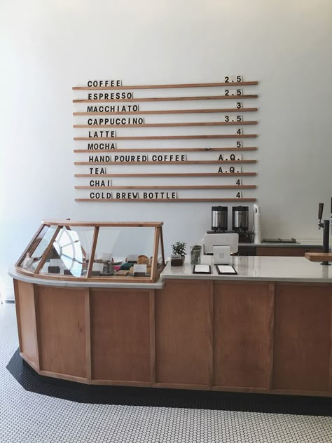 Cafe Counter Ideas Coffee Shop, Coffee Shop Cashier Counter, Round Cafe Counter, Coffee Store Aesthetic, Cafe Counter Ideas, Coffee Shop Counter Design, Cafe Counter Design, Industrial Coffee Shop, Japanese Coffee Shop