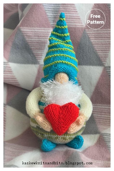 Christmas Toy Knitting Patterns, Sirdar Knitting Patterns, Christmas Knitting Projects, Knitted Christmas Decorations, Knitting Dolls Free Patterns, Knitted Dolls Free, Christmas Knitting Patterns Free, Knitted Doll Patterns, Knitted Toys Free Patterns