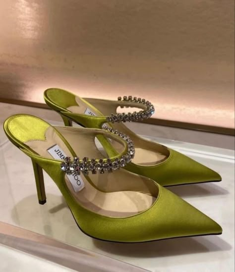 Green Heels Aesthetic, Elegant Shoes Heels, Shoes Heels Classy, Fashion Shoes Heels, Cinderella Shoes, Embellished Shoes, Shoes Outfit Fashion, Classy Shoes, Jimmy Choo Heels