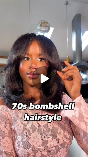 𝐸𝓁𝓁𝑒 💋🖤 on Instagram: "I am infatuated with the 70s ngl to ya!  • • • • #hairstyleideas #70shair #hairstyleoftheday #hairstyletutorial #hairstylevideo" 70s Hair For Black Women, 70s Natural Hair, 70s Hairstyle Black Women, 70s Curls Black Women, Womens 70s Hairstyles, 70s Black Women Hairstyles, 70s Hairstyles Black Women, Farrah Fawcett Hair Black Women, 1970s Black Hairstyles