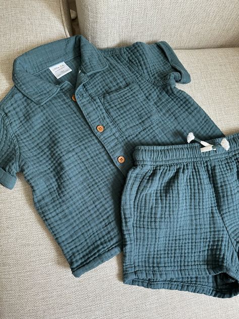 Spring Baby Outfits Boy, Toddler Boy Outfits Summer, Boy Spring Outfits, Boy Toddler Fashion, Baby Boy Spring Outfits, Baby Boy Summer Outfits, Baby Fashion Boy, Baby Boy Fits, Baby Boy Summer Clothes