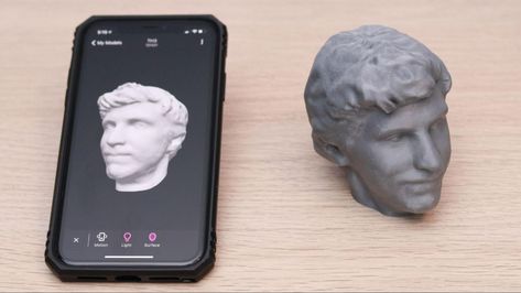 How to Make a 3D Printed Selfie With Your Phone | Tom's Hardware 3d Printed Projects Ideas, Print In Place 3d, 3d Printing Tutorials, Most Useful 3d Prints, How To Design 3d Prints, Best 3d Printed Objects, Things To Print With 3d Printer, Resin Printer Ideas, 3d Printed Aesthetic