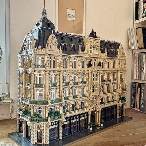 Lego Architecture Building, Lego Gift, Big Lego, Lego Photo, Lego Modular, Lego Creative, Lego Pictures, Lego Room, Lego Photography