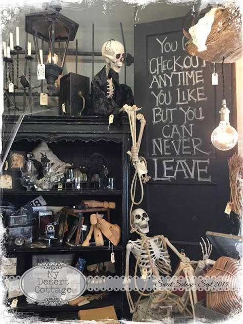 **My Desert Cottage**: Sweet Salvage- Rustic Remains Halloween Store Display, Kids Halloween Ideas, Halloween With Kids, Dead And Breakfast, Halloween Window Display, Desert Cottage, Kids Halloween Crafts, Halloween Ideas For Kids, Minimalist Room Decor