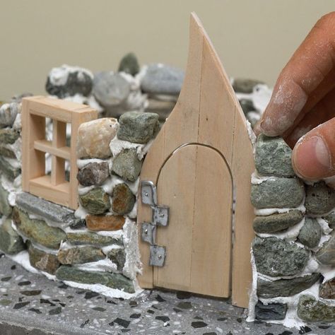 Diy Stone Cottage, Concrete Fairy House Diy, Fairy Garden Crafts Diy, Building A Cottage, Rock Building, Fairy Tree Houses, Fairy House Crafts, Fairy House Diy, Fairy Garden Crafts