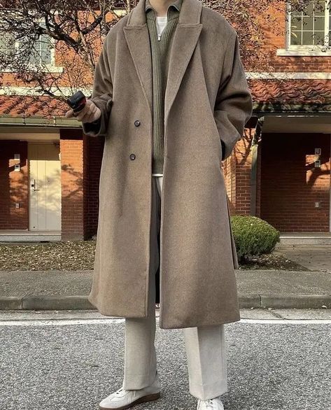 Korean Overcoat Men, Balmacaan Coat Men, Dark Academia Men, Long Coat Outfit, Kpop Fashion Men, Mens Winter Fashion Outfits, Boyfriend Outfit, Smart Casual Dress, Ugly Christmas Sweaters